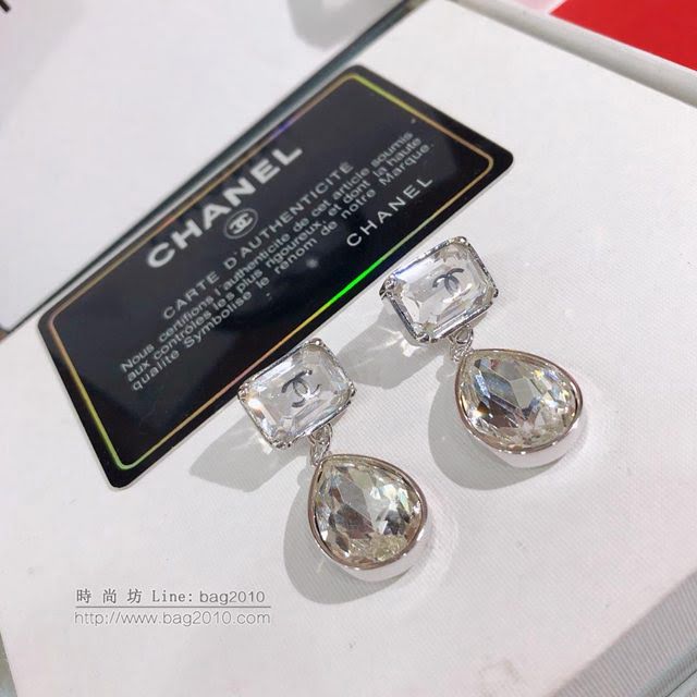 chanel耳環 小香鑲鑽耳釘 耳環熱銷款 925純銀針 香奈兒耳釘  gzsc1273